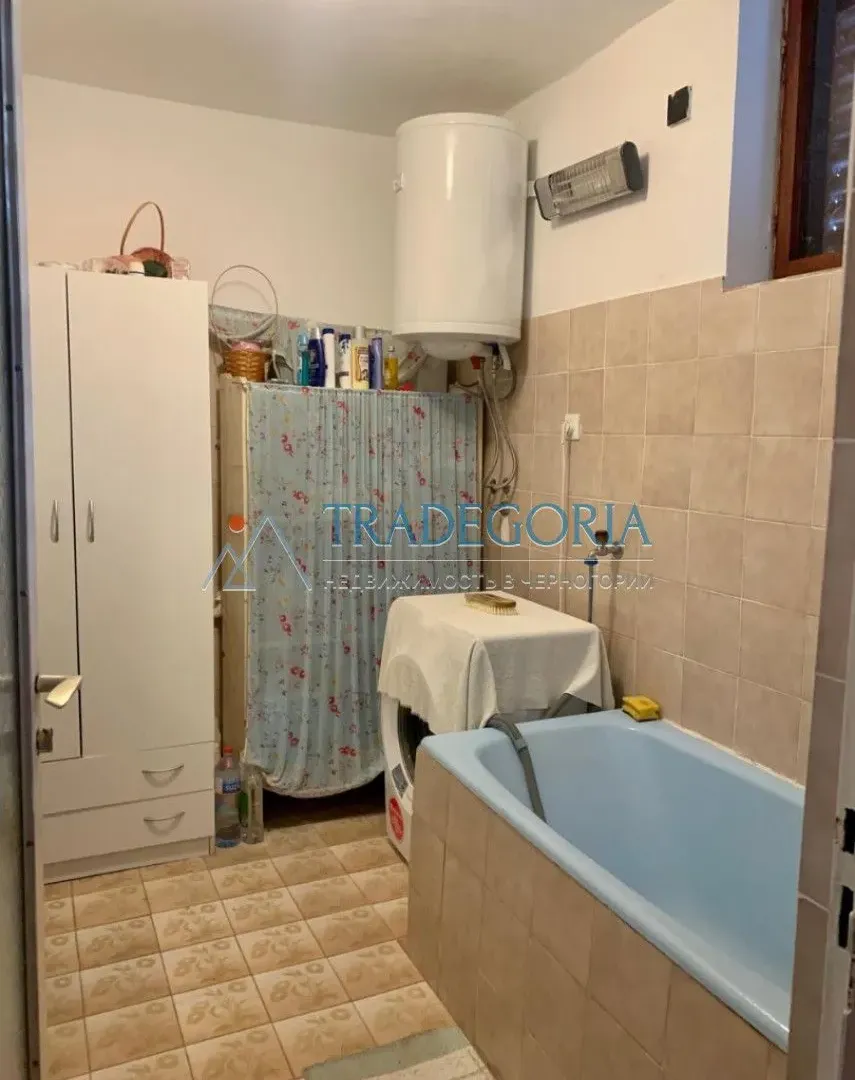 Prodaja, kuća, 240m², Dobra Voda, Bar