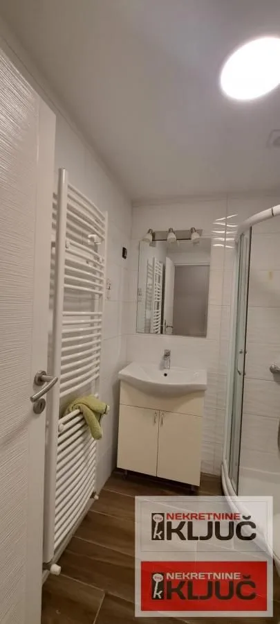 Prodaja, jednosoban stan, 34m², Novo naselje, Novi Sad