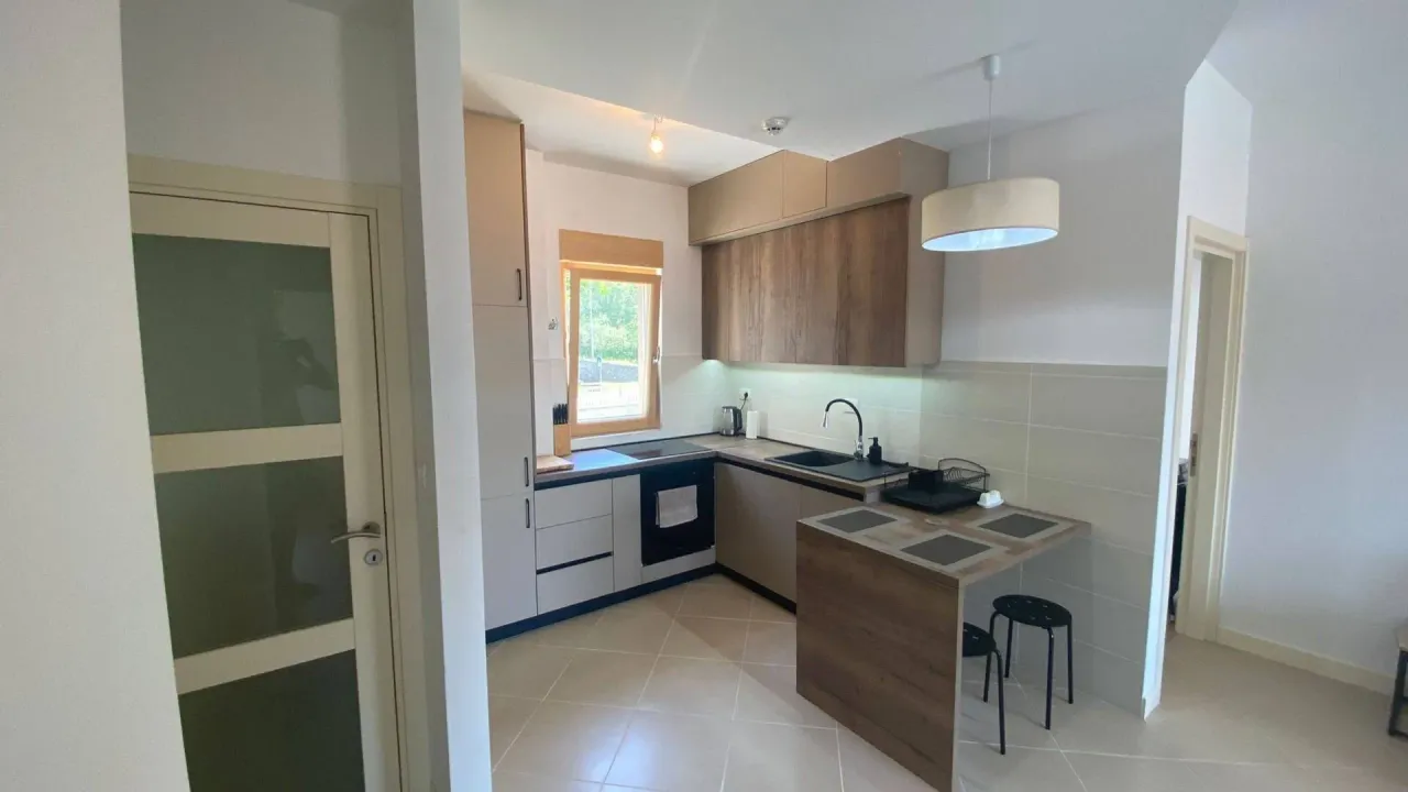 Sale, two bedroom apartment, 62m², Dobrota, Kotor