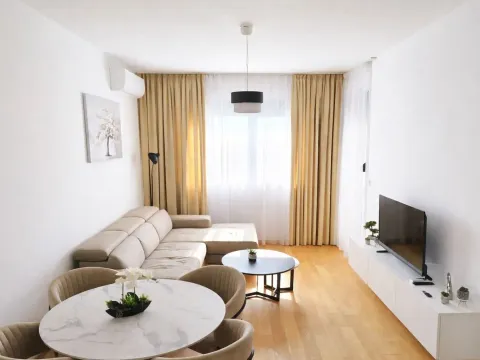 Prodaja, jednosoban stan, 42m², Bečići, Budva - image 6