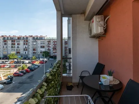 Rent, one bedroom apartment, 45m², Stari Aerodrom, Podgorica - image 9