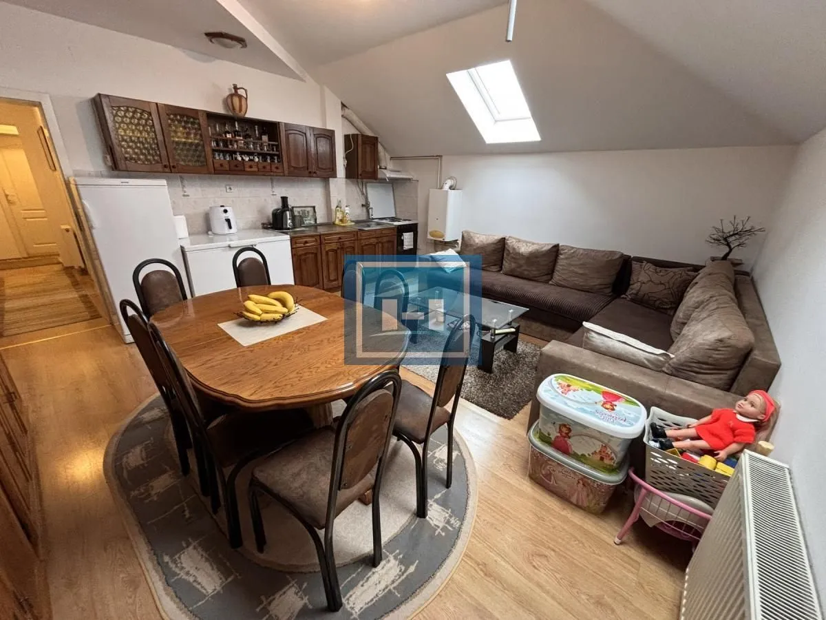 Prodaja, dvosoban stan, 63m², Centar, Jagodina