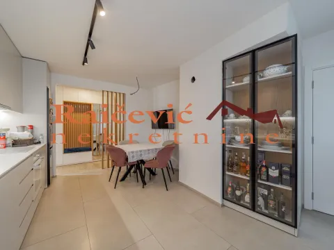 Prodaja, trosoban stan, 136m², Savski Venac, Beograd - image 11