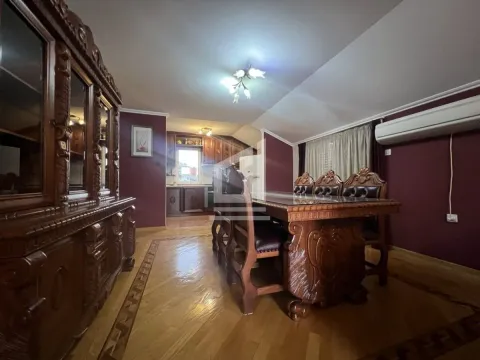 Izdavanje, trosoban stan, 135m², Podgorica, Crna Gora - image 5