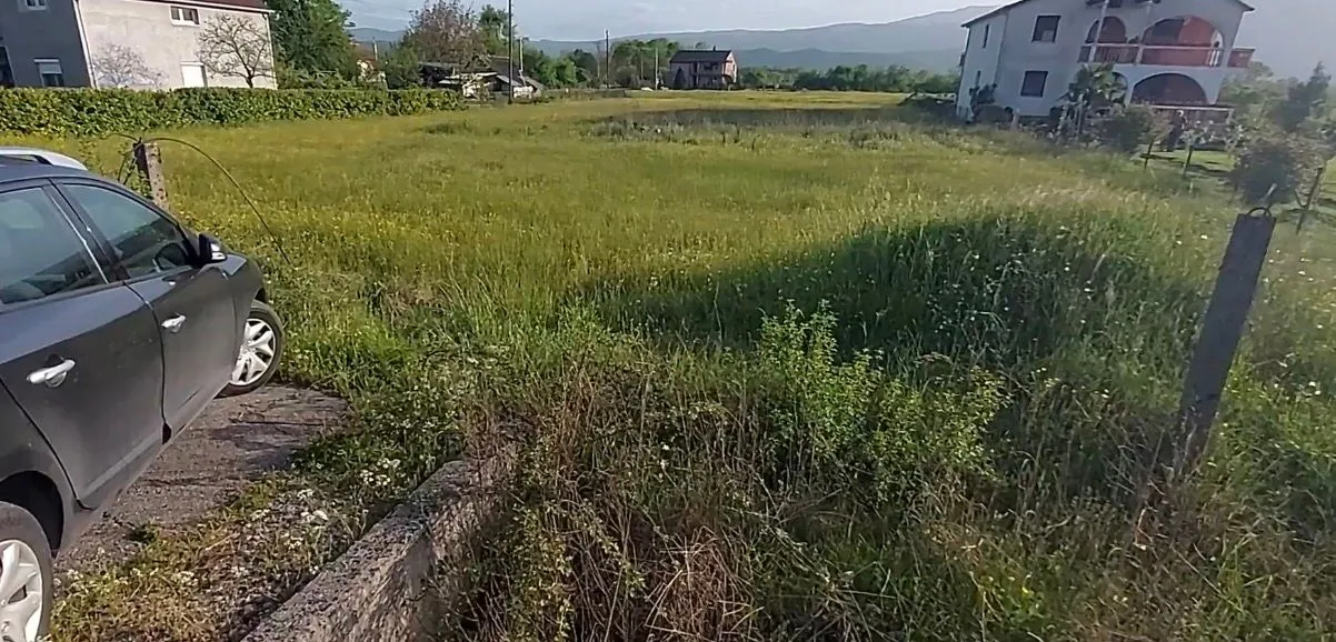 Prodaja, plac, 1900m², Spuž, Danilovgrad