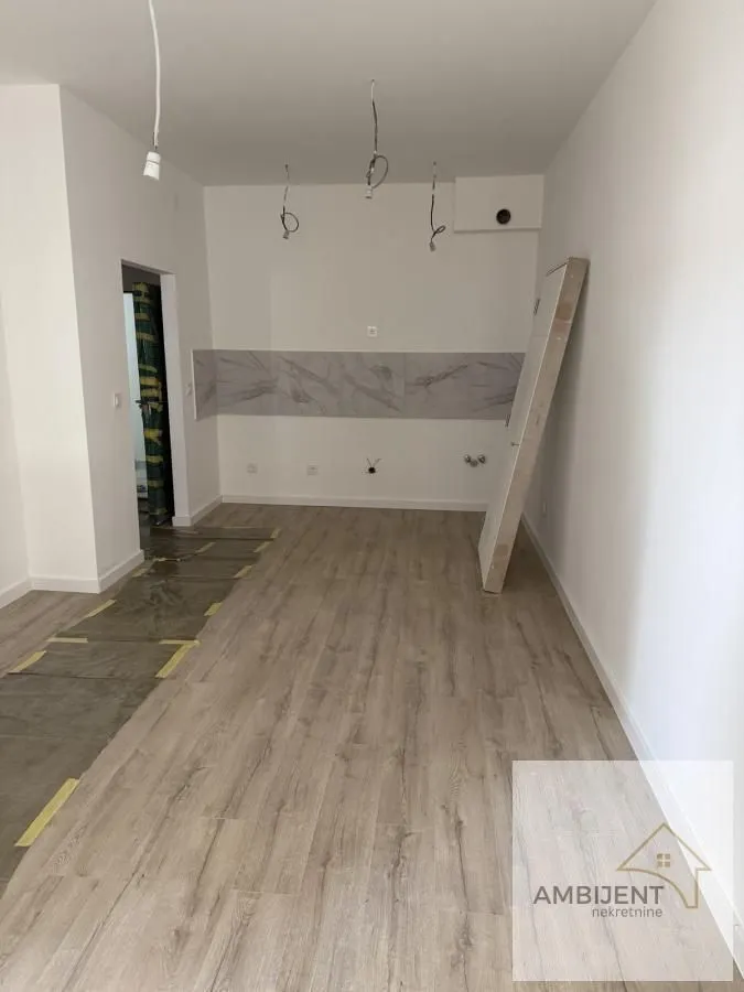 Prodaja, dvosoban stan, 49m², Nova Pazova, Stara Pazova