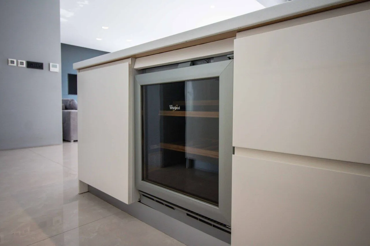 Sale, house, 331m², Seoce, Budva