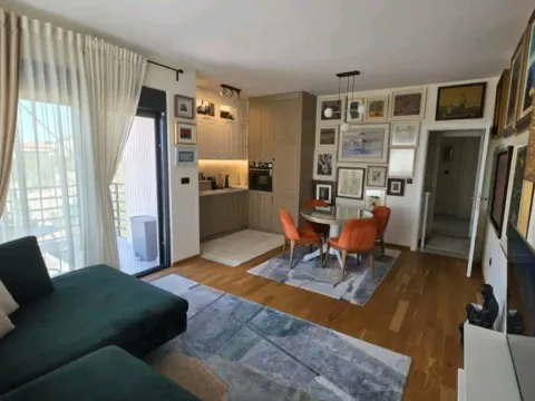 Prodaja, dvosoban stan, 64m², Gorica C, Podgorica - image 4