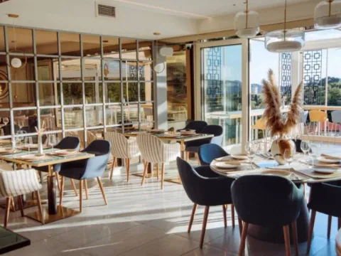 Sale, one bedroom apartment, 51m², Bečići, Budva - image 7