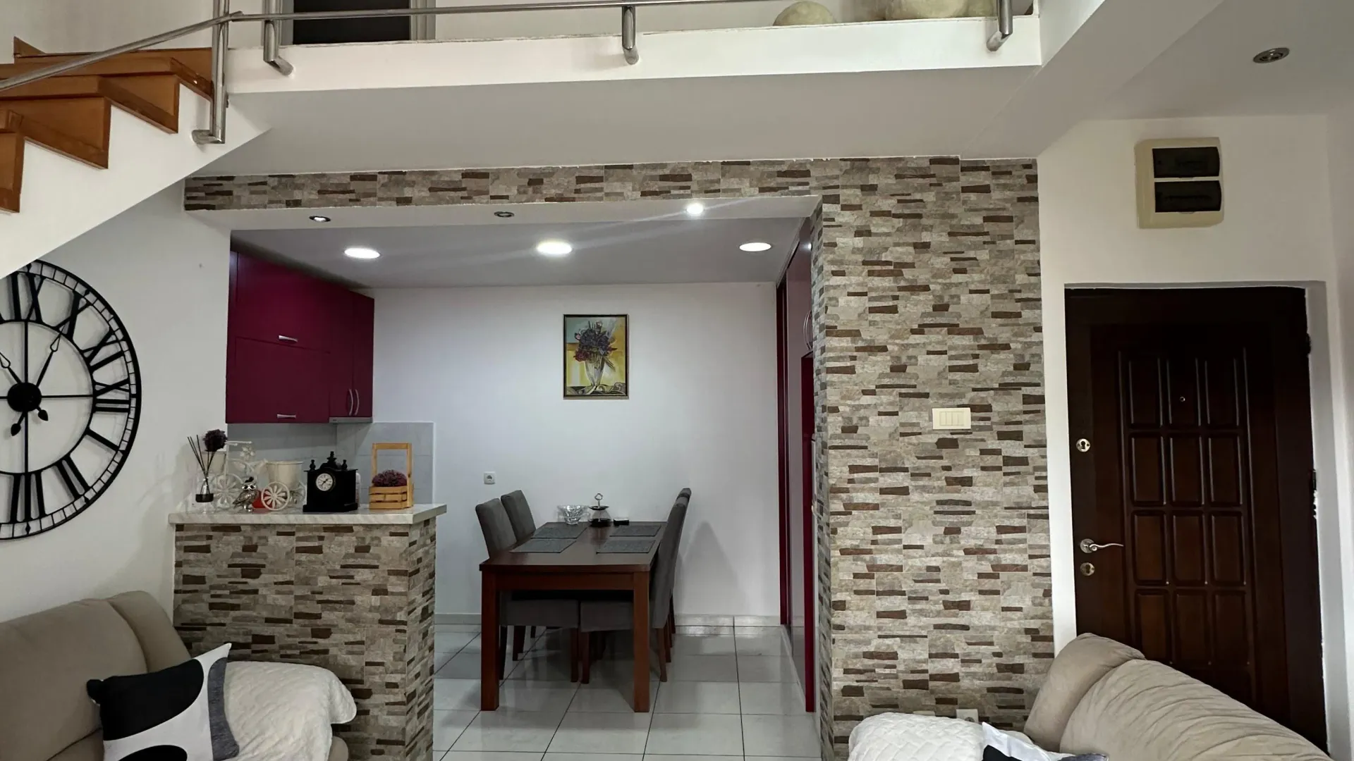 Rent, three bedroom apartment, 70m², Dumidran, Tivat