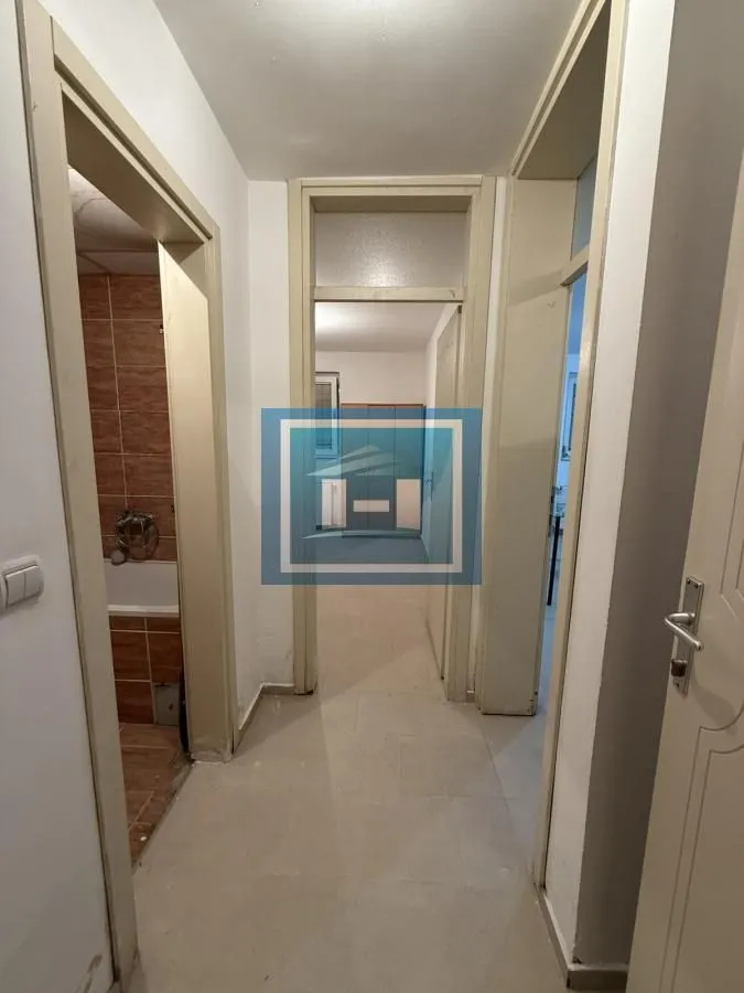 Izdavanje, jednosoban stan, 35m², Centar, Jagodina