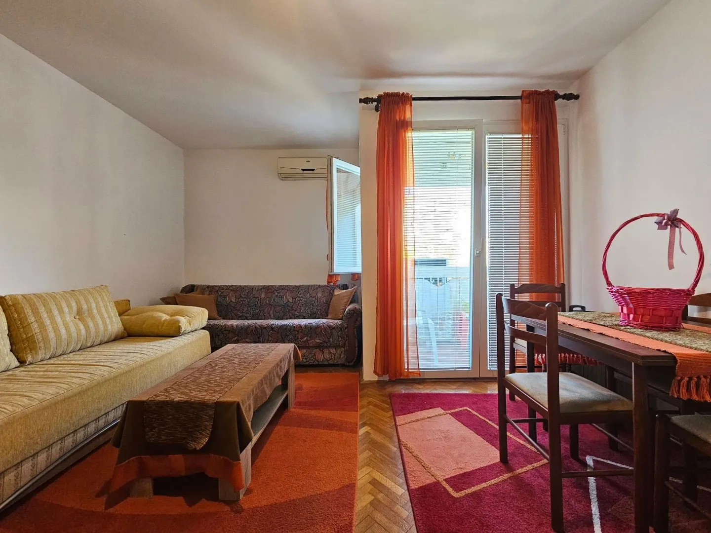 Izdavanje, garsonjera, 32m², Centar, Bar