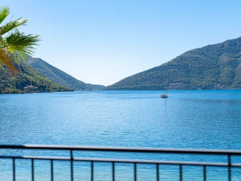 Sale, one bedroom apartment, 53m², Risan, Kotor - image 10