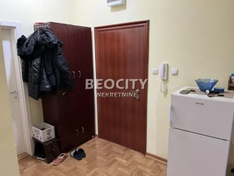 Izdavanje, stan, 45m², Centar, Novi Sad - image 8