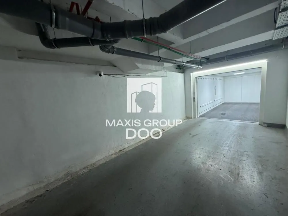 Prodaja, četvorosoban stan, 78m², Autokomanda, Voždovac Sve Podlokacije