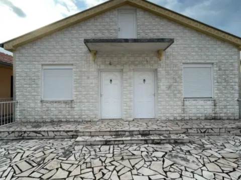 Sale, house, 132m², Sutomore, Bar