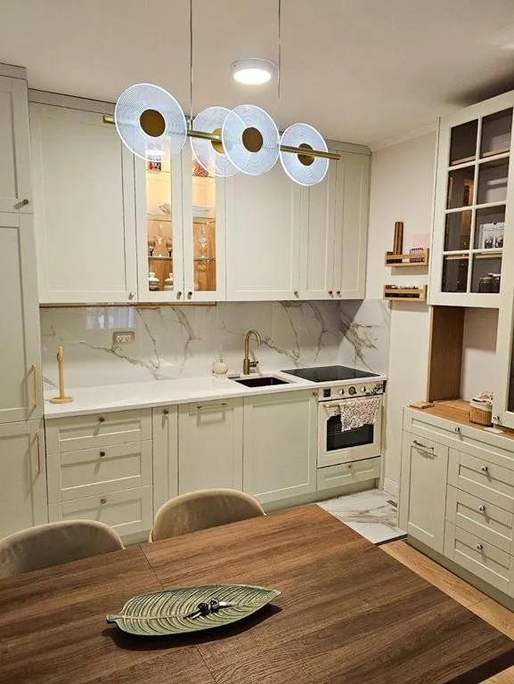 Izdavanje, dvosoban stan, 68m², Preko Morače, Podgorica