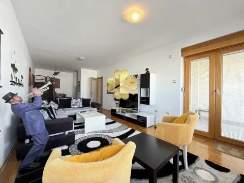 Rent, three bedroom apartment, 95m², Preko Morače, Podgorica - image 3