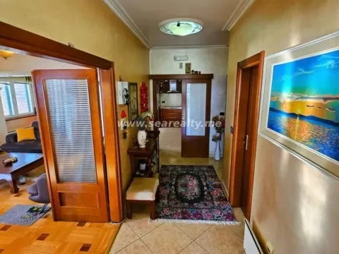 Prodaja, kuća, 296m², Kotor, Crna Gora - image 9