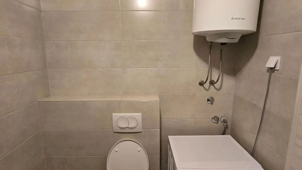 Prodaja, dvosoban stan, 73m², Ljubović, Podgorica