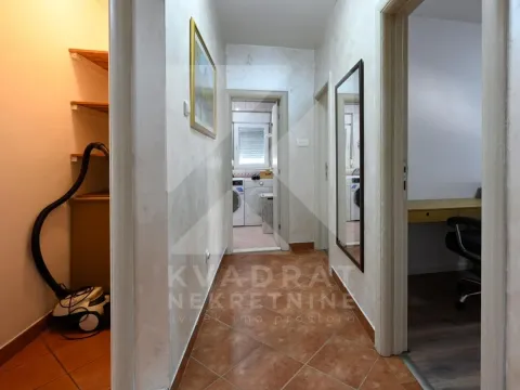 Rent, three bedroom apartment, 106m², Momišići, Podgorica - image 17