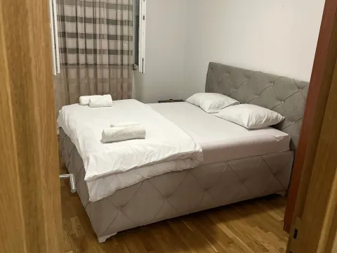 Stan-na-dan, jednosoban stan, 50m², Tuški Put, Podgorica - image 8