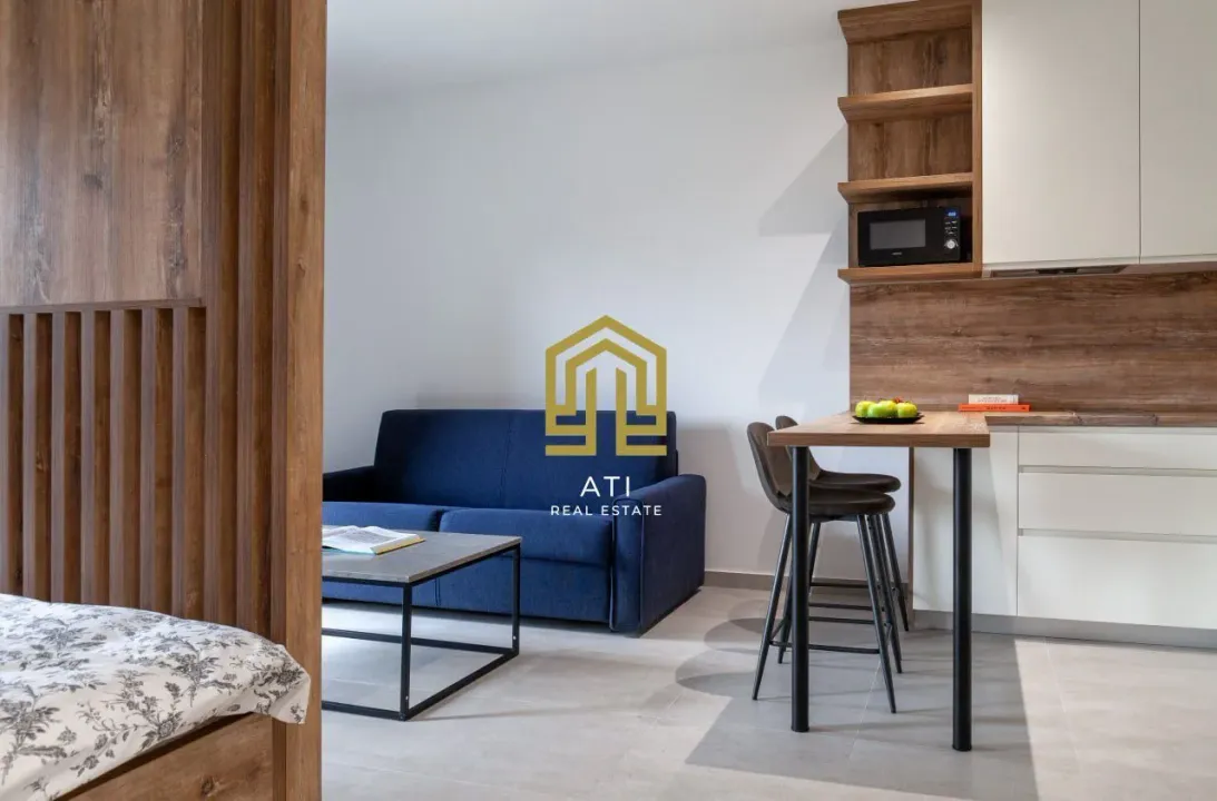 Prodaja, garsonjera, 33m², Centar, Kotor