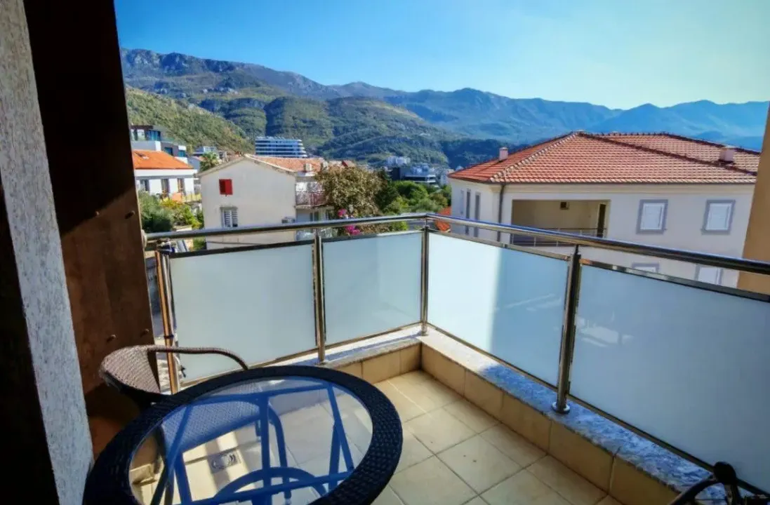 Sale, one bedroom apartment, 52m², Bečići, Budva