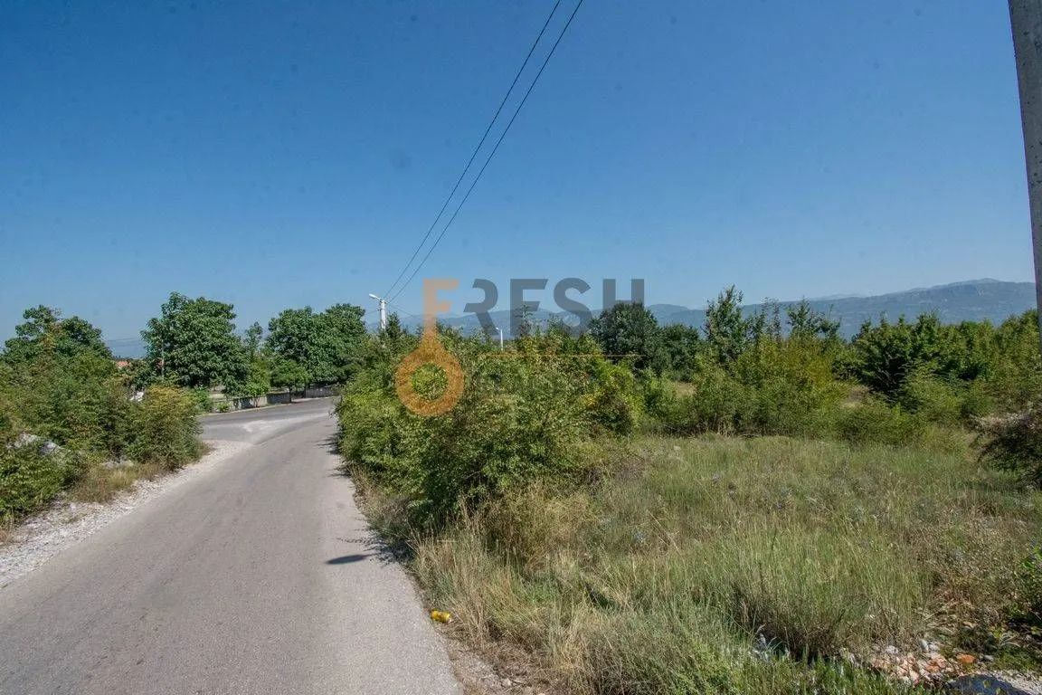 Prodaja, plac, 2100m², Danilovgrad, Crna Gora