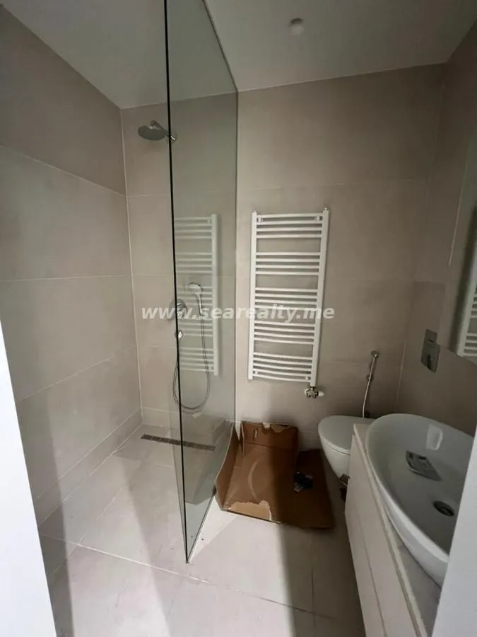Prodaja, kuća, 273m², Tivat, Crna Gora