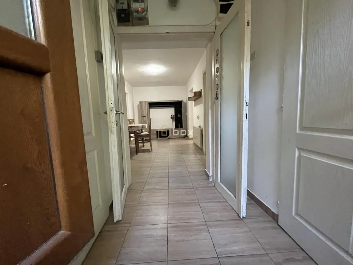 Izdavanje, trosoban stan, 70m², Medijana, Niš