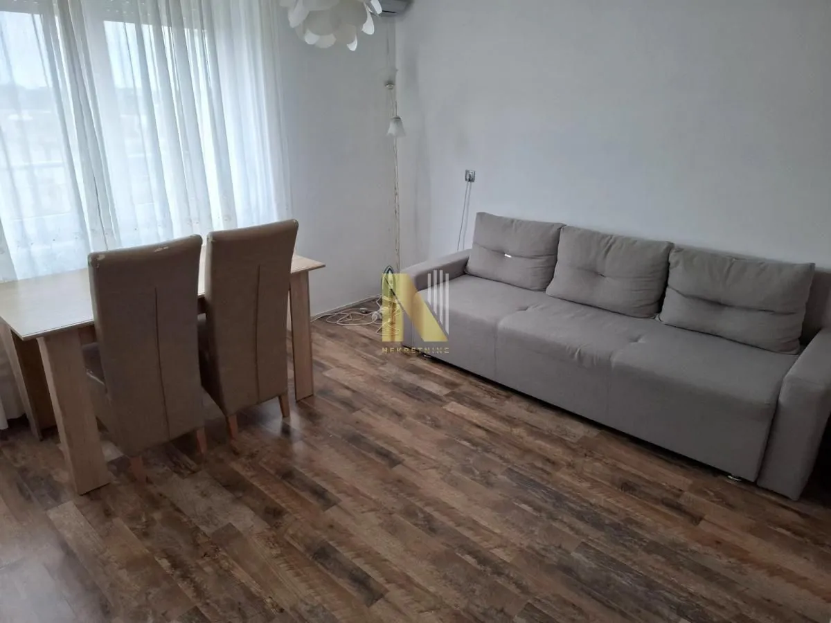 Izdavanje, jednosoban stan, 35m², Kej, Novi Sad Sve Podlokacije