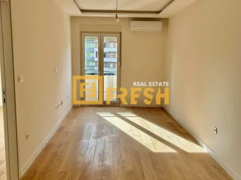Rent, apartment, 43m², City Kvart, Podgorica - image 2