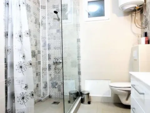 Prodaja, stan, 78m², Tivat, Crna Gora - image 3