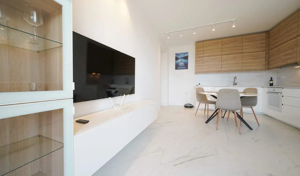 Prodaja, dvosoban stan, 66m², Tivat, Crna Gora