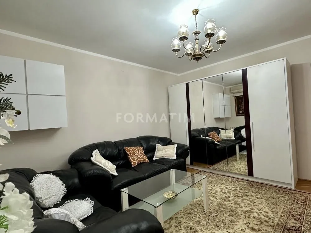 Rent, two bedroom apartment, 62m², Savski Venac, Beograd