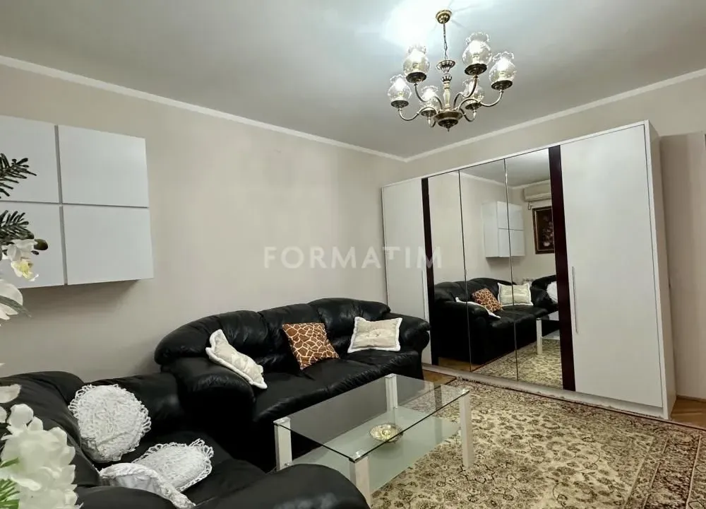Rent, two bedroom apartment, 62m², Savski Venac, Beograd