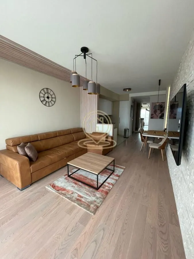 Rent, three bedroom apartment, 80m², Savski Venac, Beograd