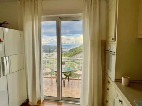 Izdavanje, kuća, 120m², Bečići, Budva - image 4