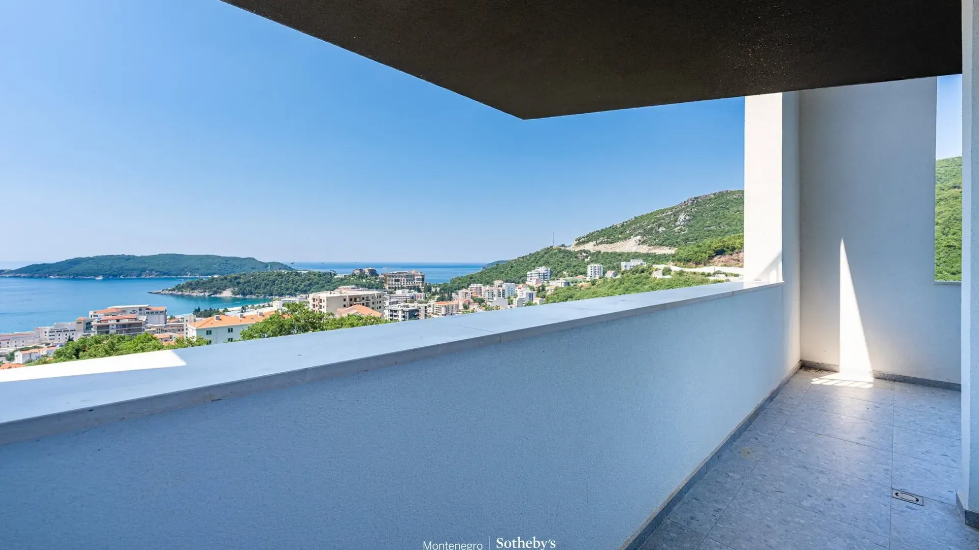 Prodaja, jednosoban stan, 69m², Bečići, Budva