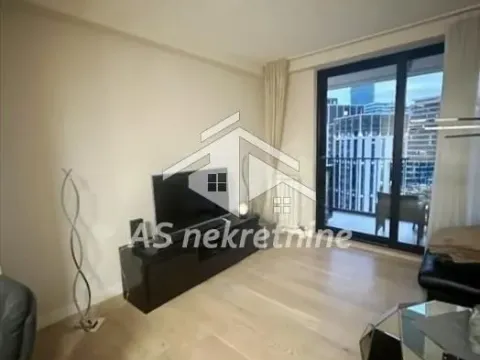 Rent, three bedroom apartment, 84m², Savski Venac, Beograd - image 2