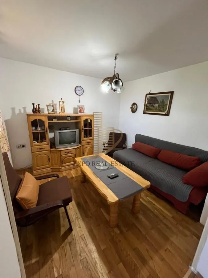 Prodaja, kuća, 100m², Maradik, Inđija