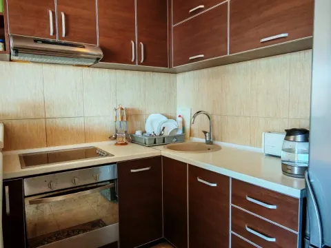 Prodaja, dvosoban stan, 84m², Petrovac, Budva - image 9