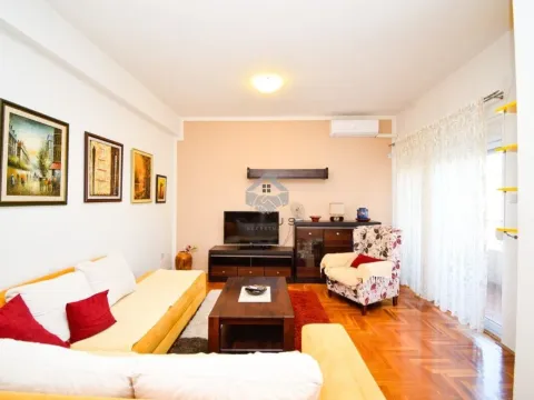 Prodaja, jednosoban stan, 57m², Krivi Most, Podgorica - image 2