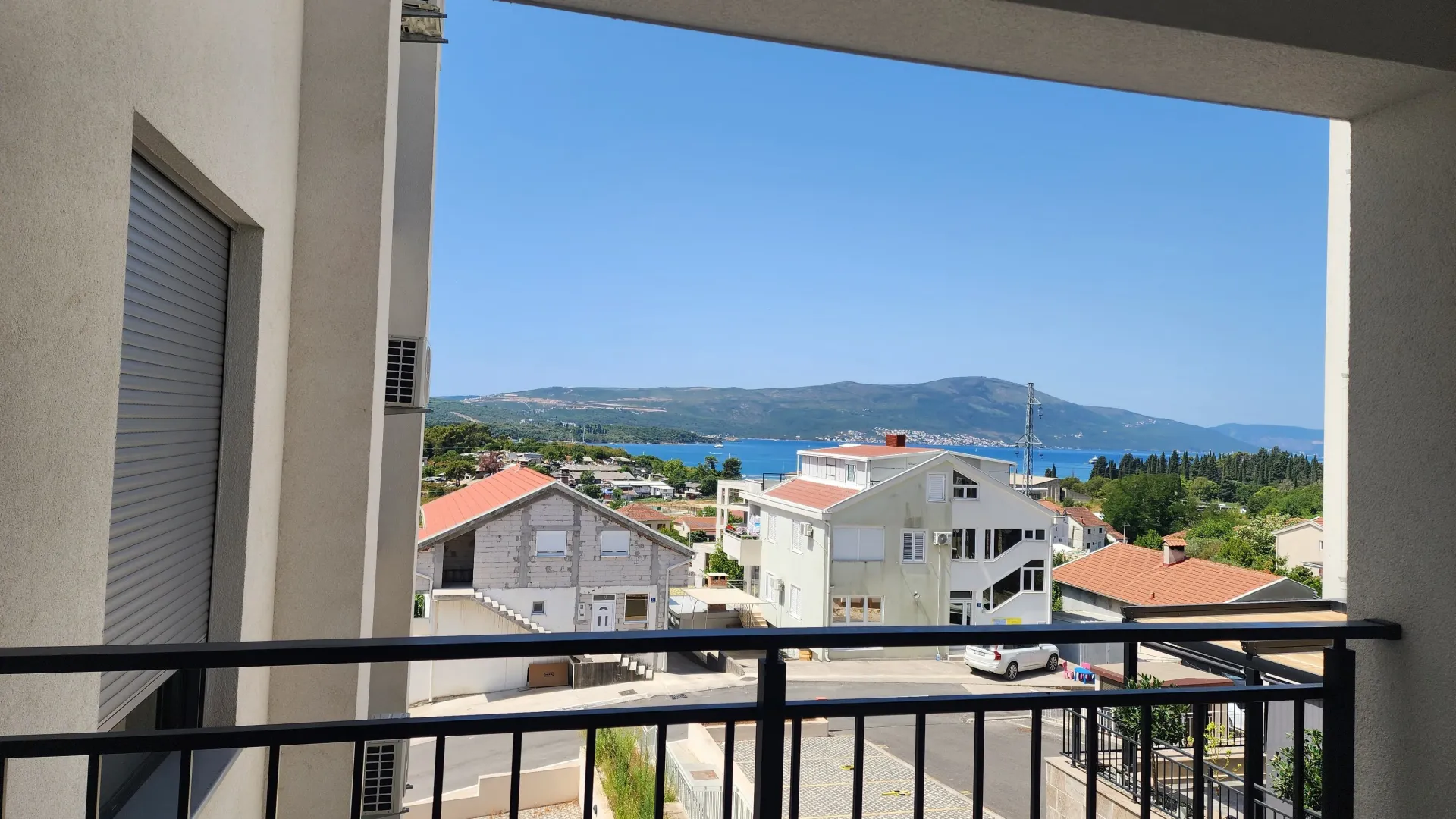 Rent, two bedroom apartment, 60m², Kava, Tivat