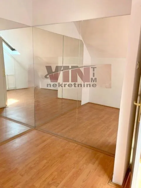 Sale, three bedroom apartment, 76m², Savski Venac, Beograd