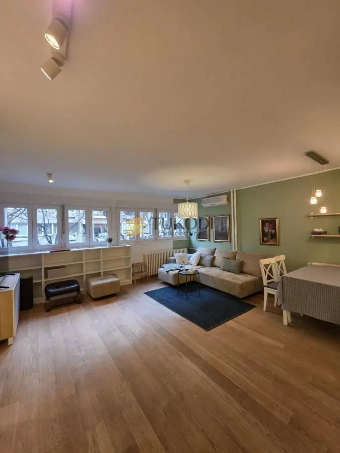 Izdavanje, trosoban stan, 80m², Novi Beograd Sve Podlokacije, Beograd