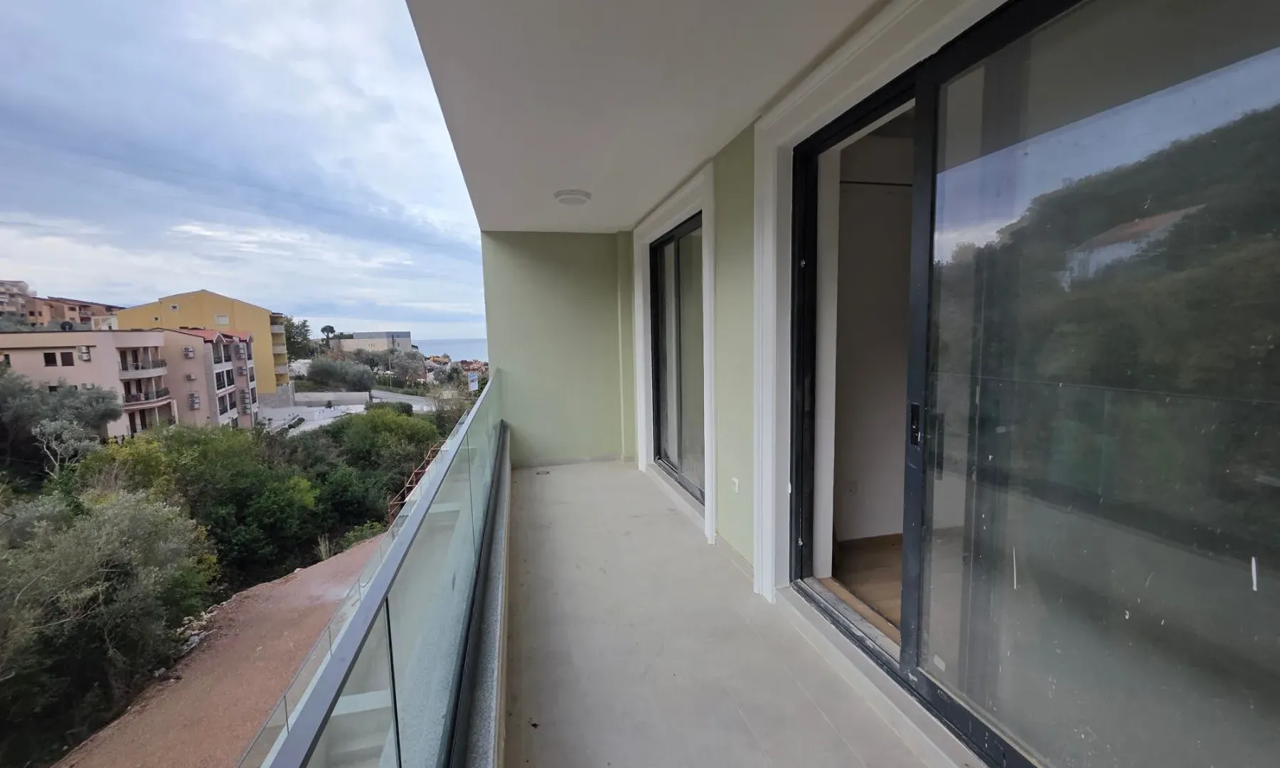 Sale, one bedroom apartment, 57m², Kamenovo, Budva