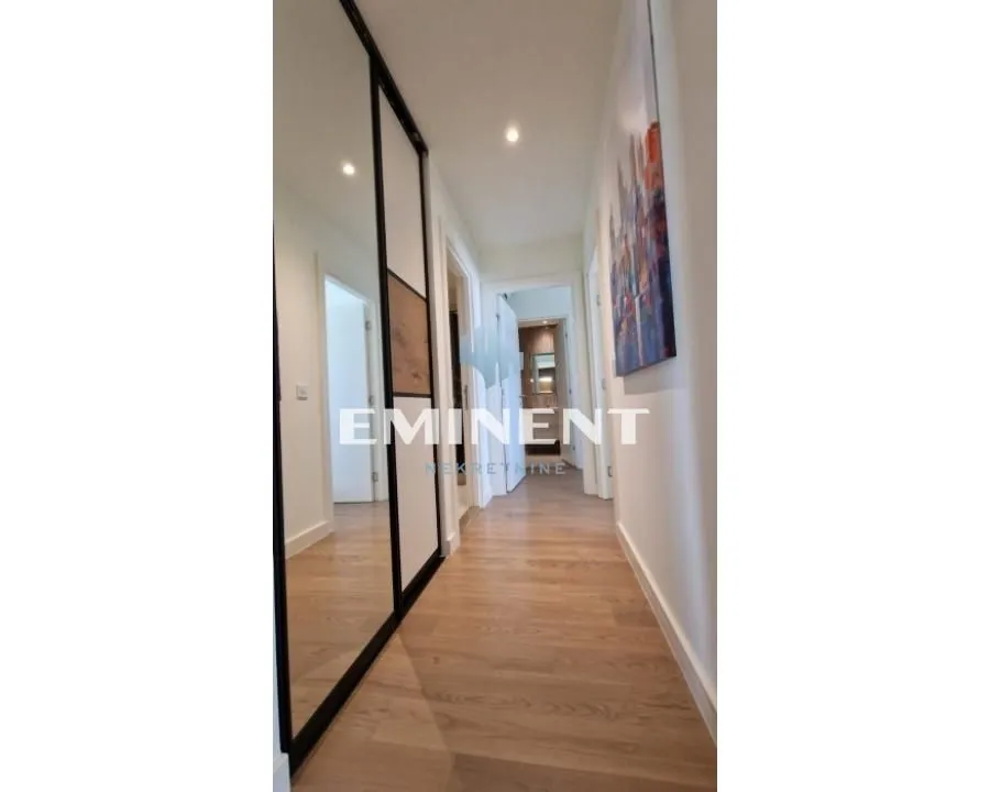 Rent, three bedroom apartment, 72m², Savski Venac, Beograd