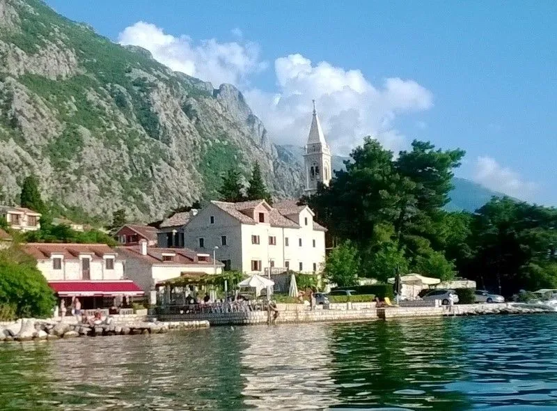 Sale, house, 450m², Dobrota, Kotor